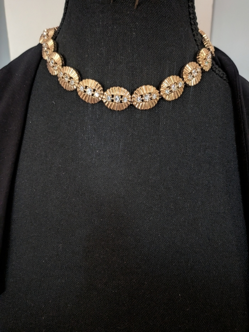 Vintage Gold Floral Disc Choker Necklace with Rhinestone Centers